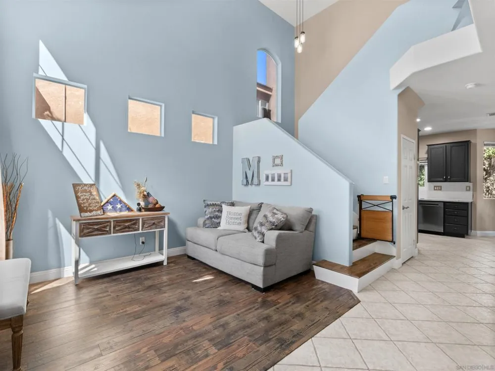 2925 Sunhaven Court Alpine, CA 91901
