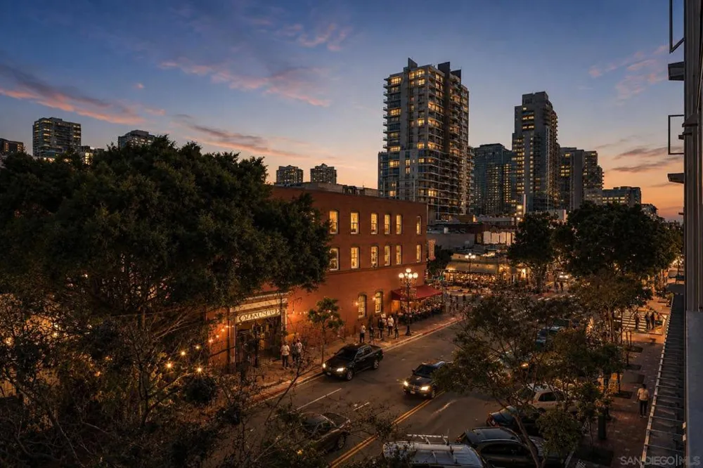 445 Island Ave #407 San Diego, CA 92101