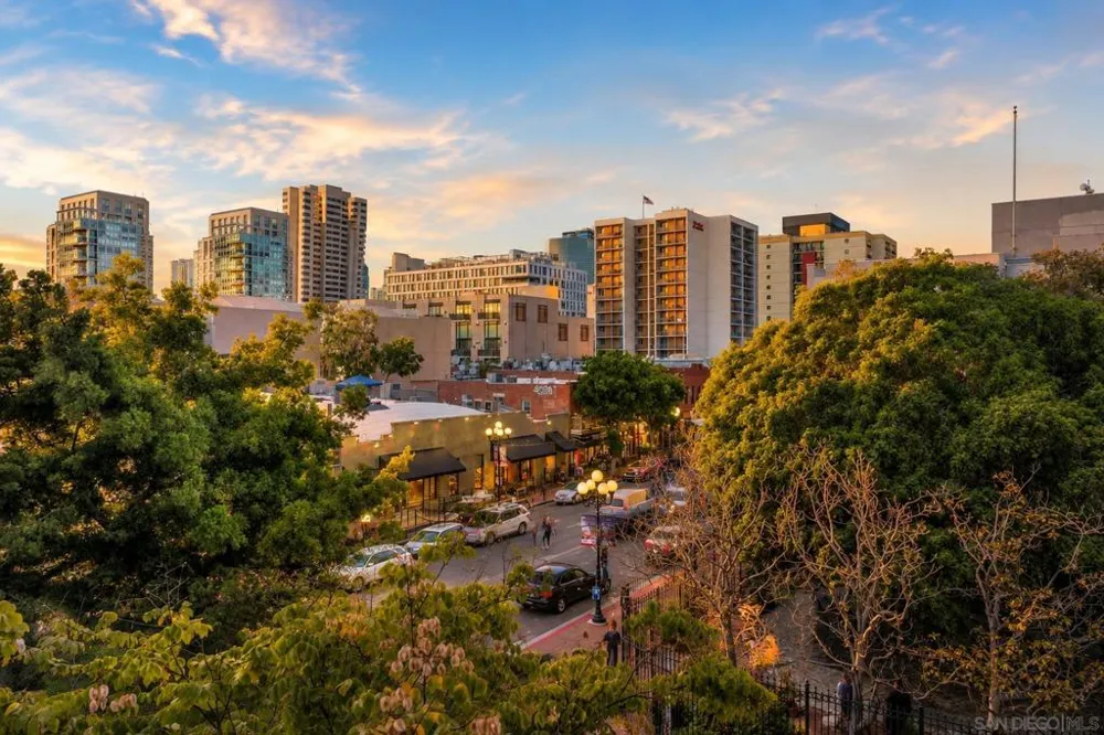 445 Island Ave #407 San Diego, CA 92101