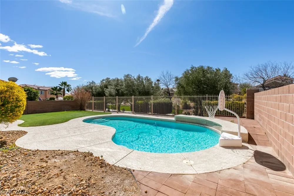 3109 Grass Sparrow Drive North Las Vegas, NV 89084