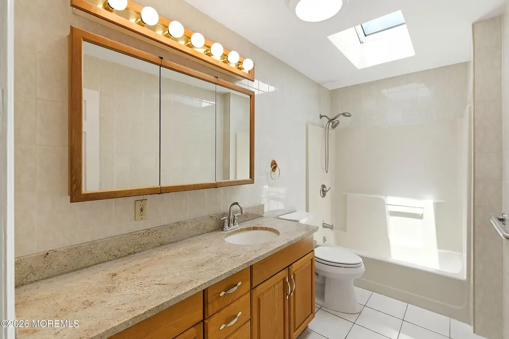 59 Park Avenue Bayville, NJ 08721