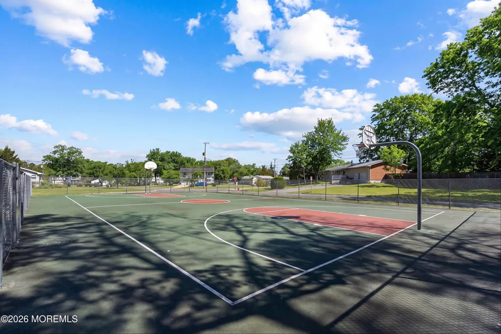 59 Park Avenue Bayville, NJ 08721