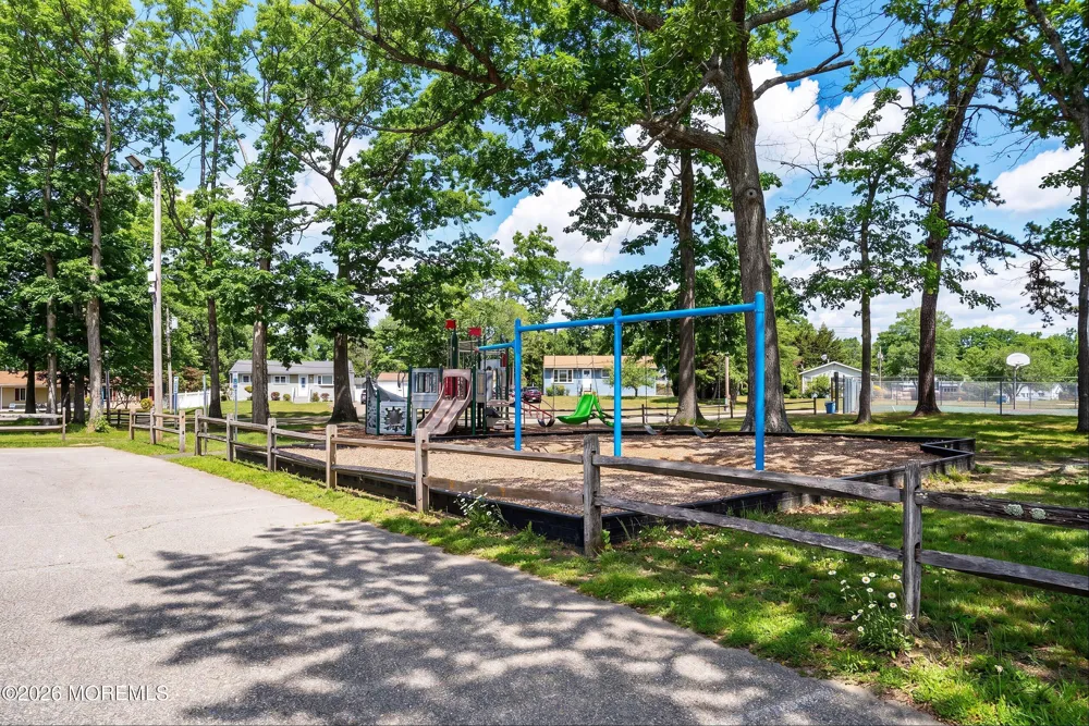 59 Park Avenue Bayville, NJ 08721