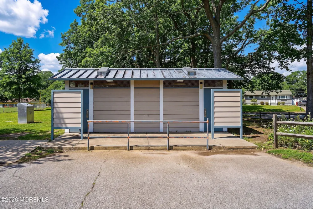 59 Park Avenue Bayville, NJ 08721
