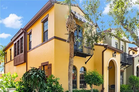 9092 Capistrano Street S #6401