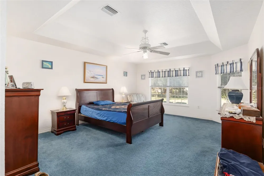 999 NE 120 PLACE ocala, FL 34479