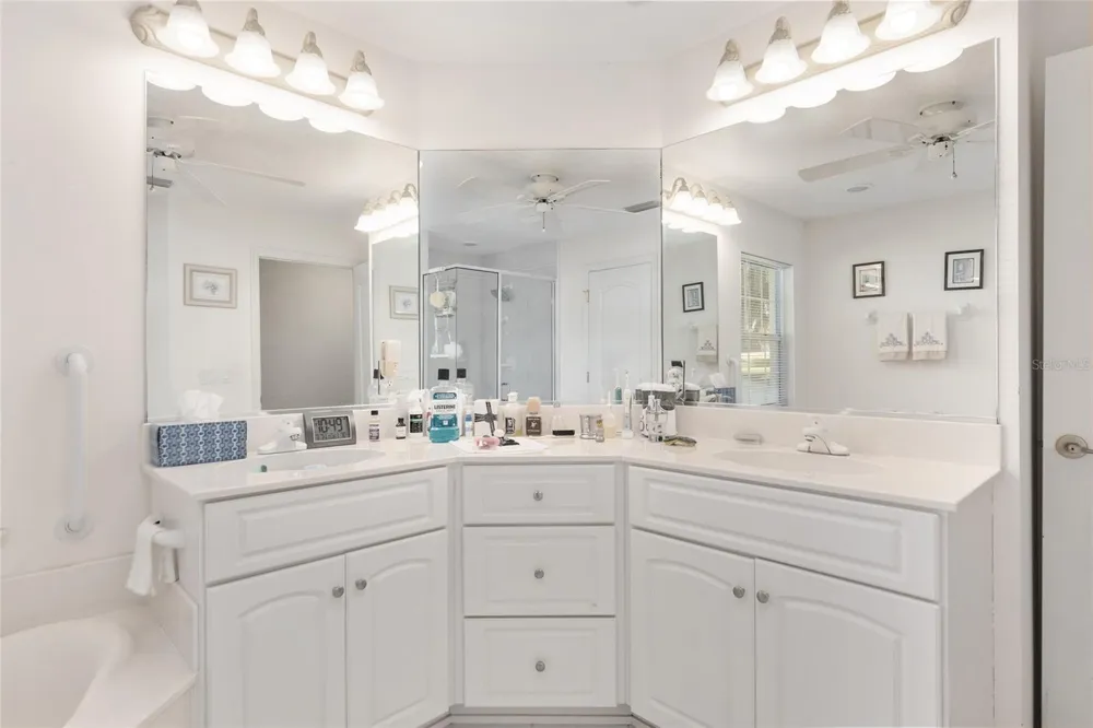 999 NE 120 PLACE ocala, FL 34479