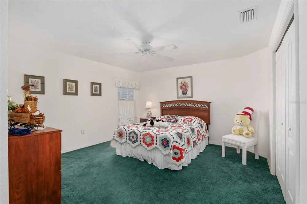 999 NE 120 PLACE ocala, FL 34479