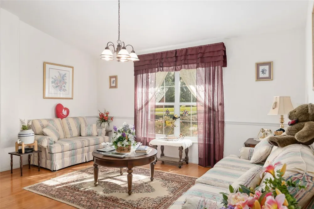999 NE 120 PLACE ocala, FL 34479