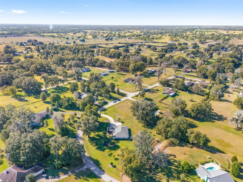 999 NE 120 PLACE ocala, FL 34479