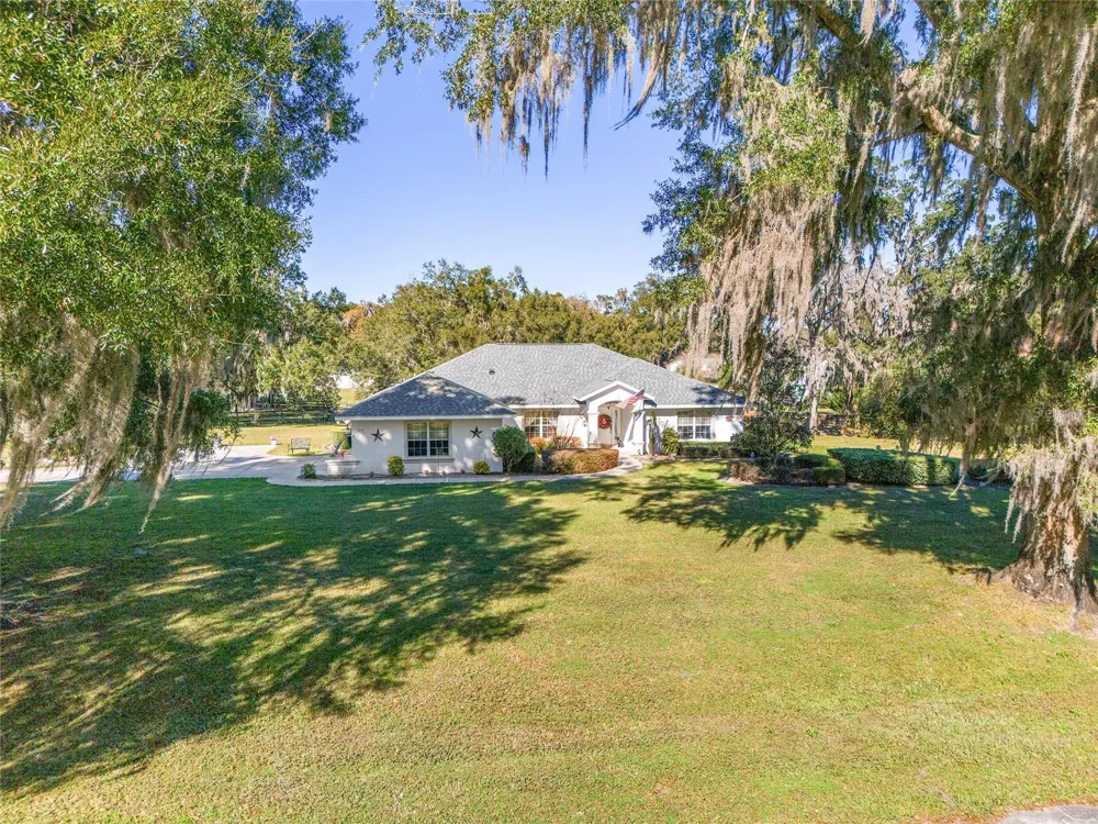 999 NE 120 PLACE ocala, FL 34479