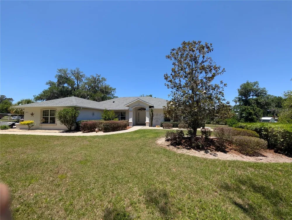 999 NE 120 PLACE ocala, FL 34479