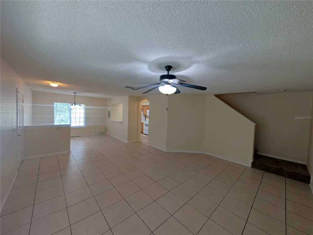 4053 DOLPHIN DRIVE Tampa, FL 33617