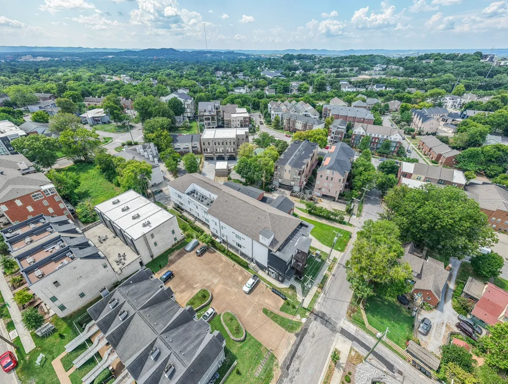 119 Mason Avenue #201 Nashville, TN 37203