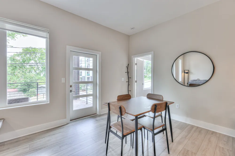 119 Mason Avenue #201 Nashville, TN 37203
