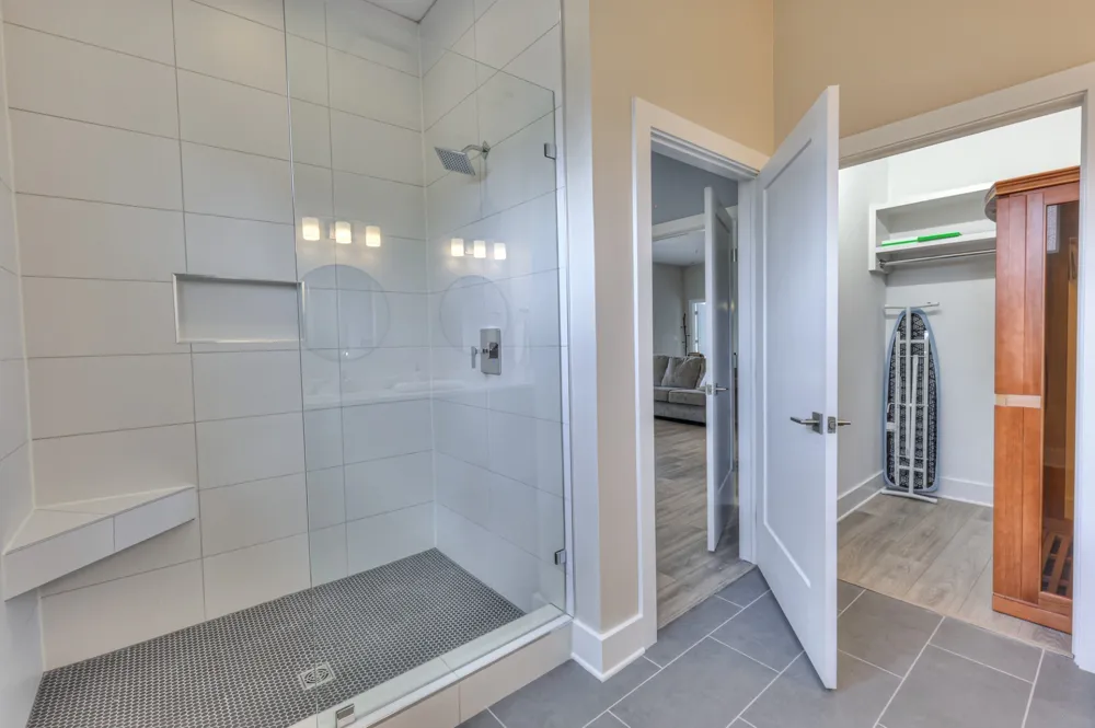 119 Mason Avenue #201 Nashville, TN 37203