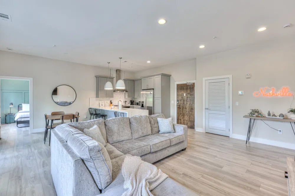 119 Mason Avenue #201 Nashville, TN 37203