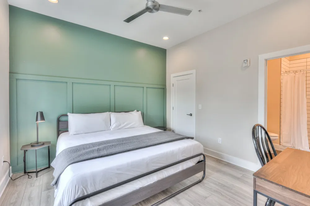 119 Mason Avenue #201 Nashville, TN 37203