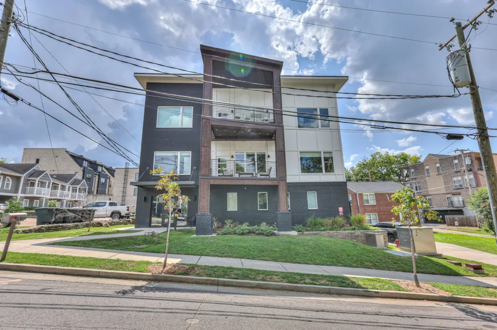 119 Mason Avenue #201 Nashville, TN 37203