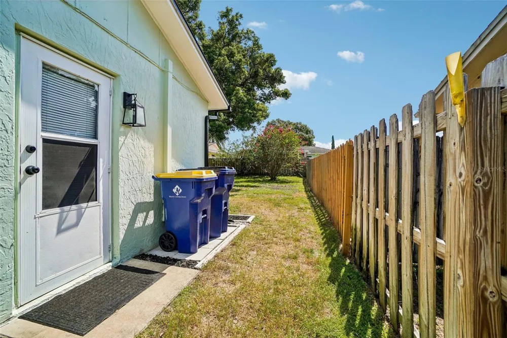 3420 PALOMA DRIVE Holiday, FL 34690