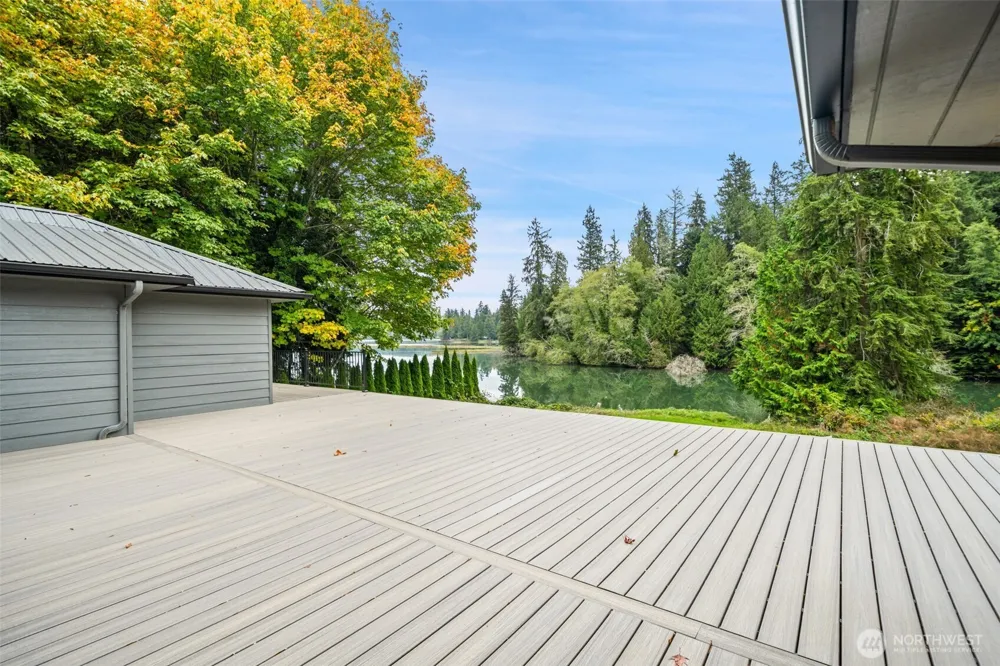 27582 State Highway 104 NE Kingston, WA 98346