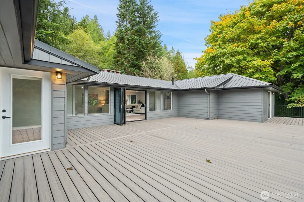 27582 State Highway 104 NE Kingston, WA 98346