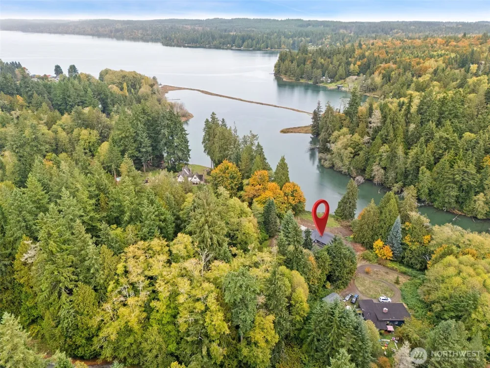 27582 State Highway 104 NE Kingston, WA 98346