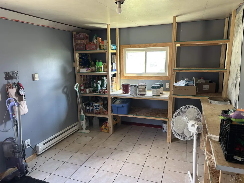 372 E Alice Street Merrill Village, MI 48637