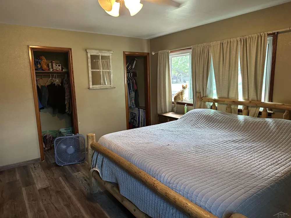 372 E Alice Street Merrill Village, MI 48637