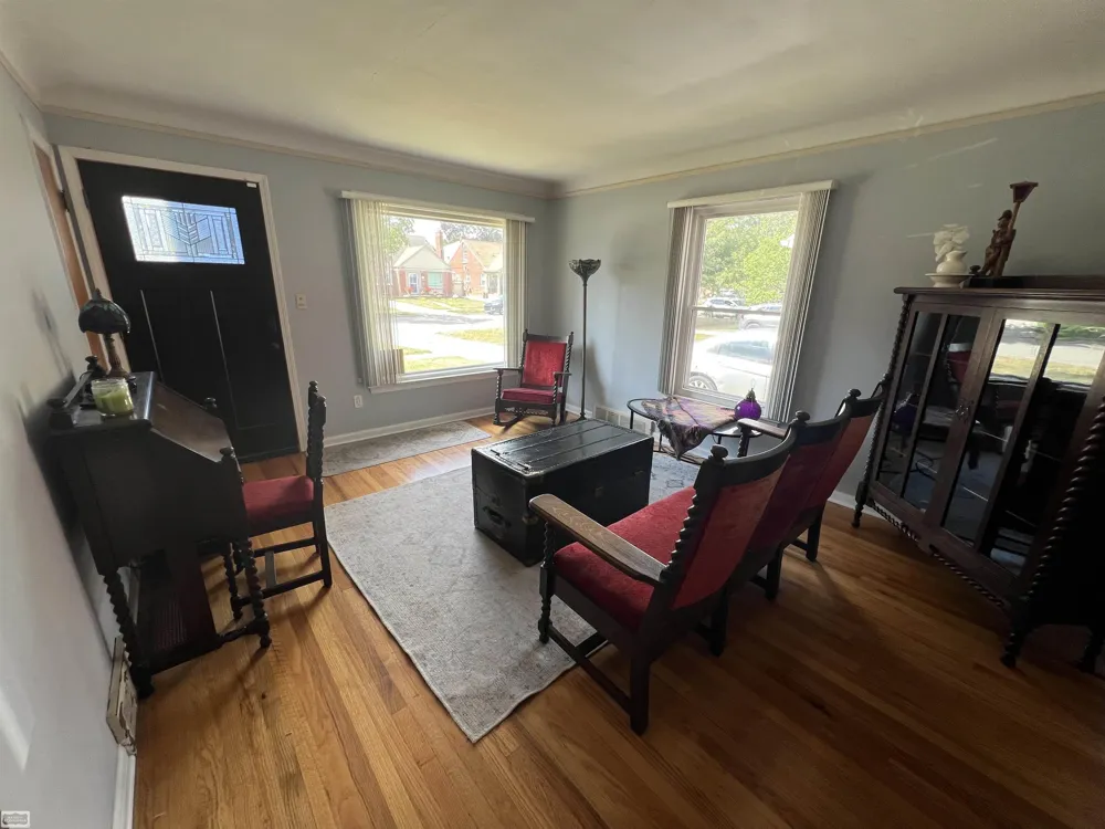 1306 Silvery Lane Dearborn City, MI 48128