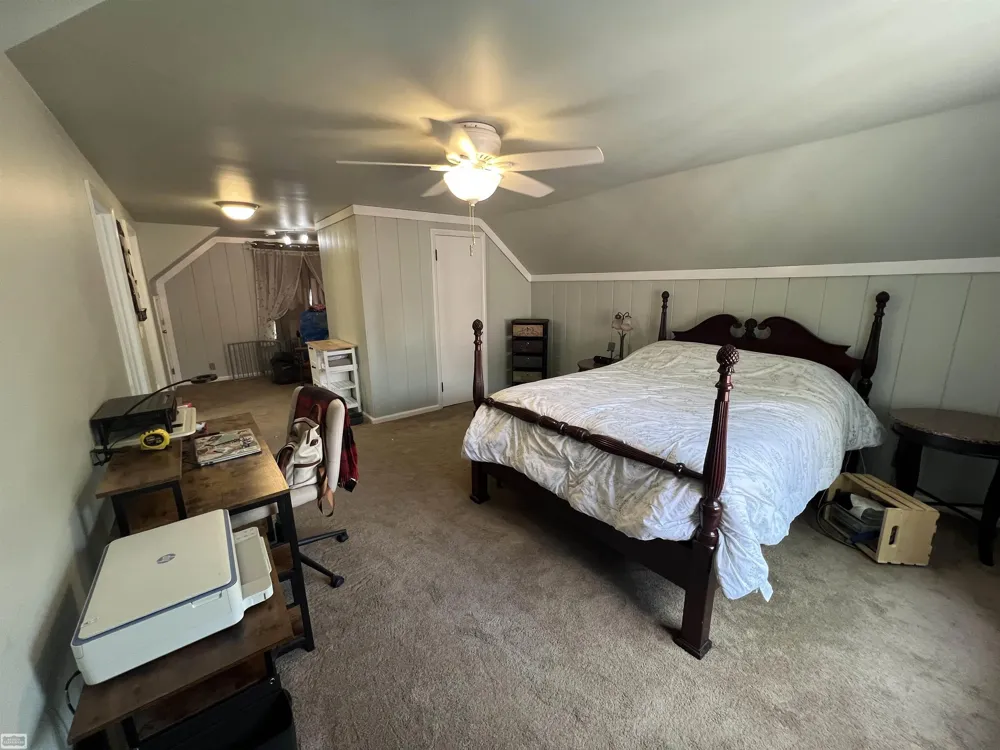 1306 Silvery Lane Dearborn City, MI 48128