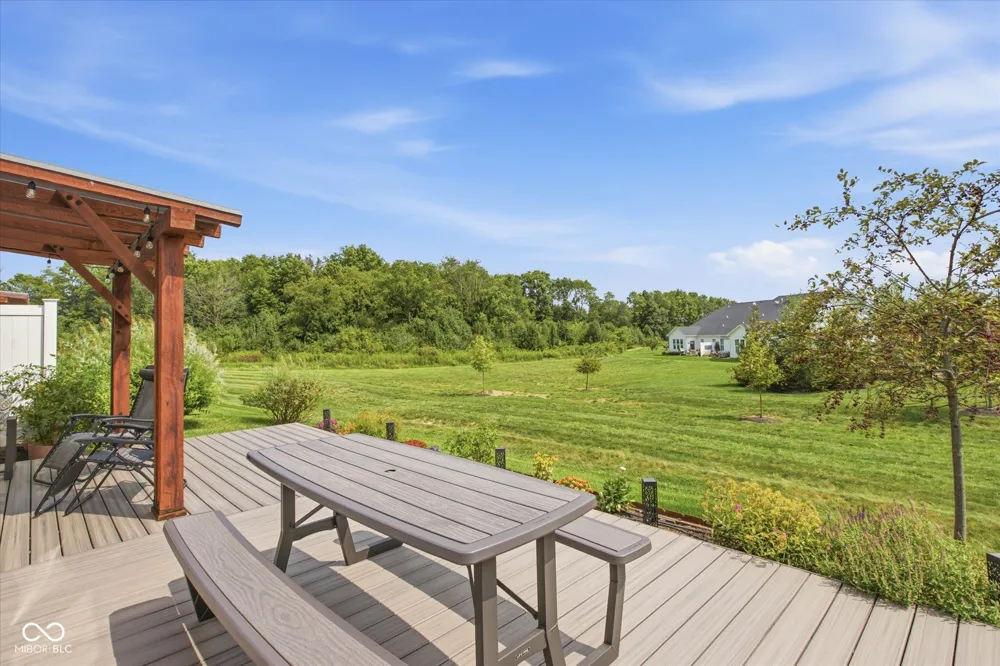 10069 Adler Court Noblesville, IN 46060