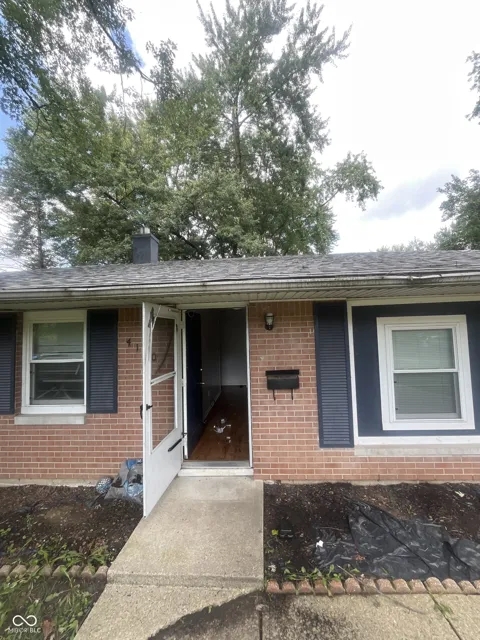 4110 Mellis Court