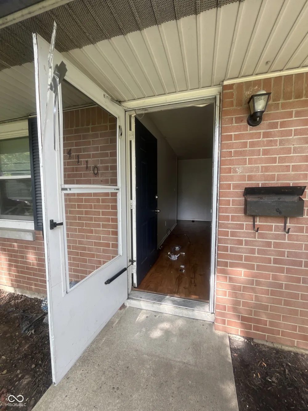 4110 Mellis Court Indianapolis, IN 46235