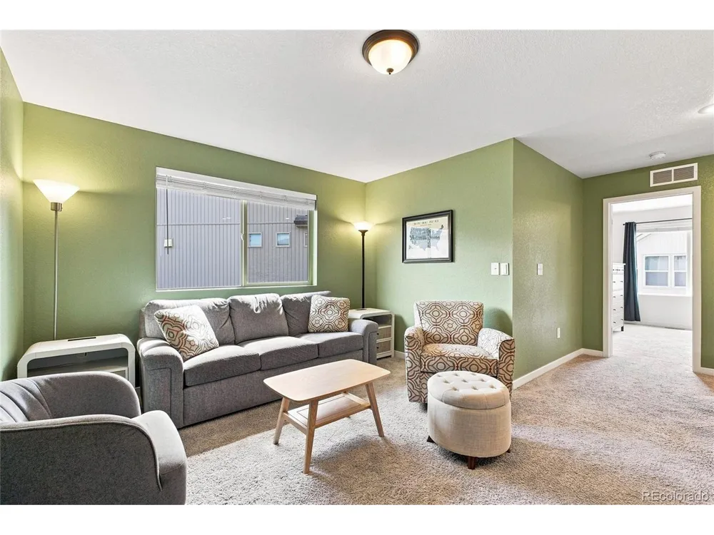 20016 E 48th Place Denver, CO 80249