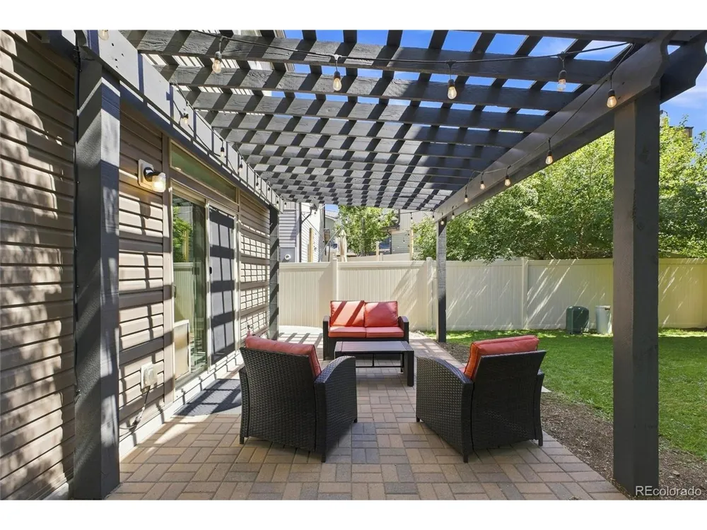 20016 E 48th Place Denver, CO 80249