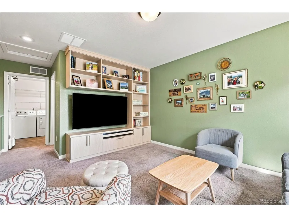 20016 E 48th Place Denver, CO 80249