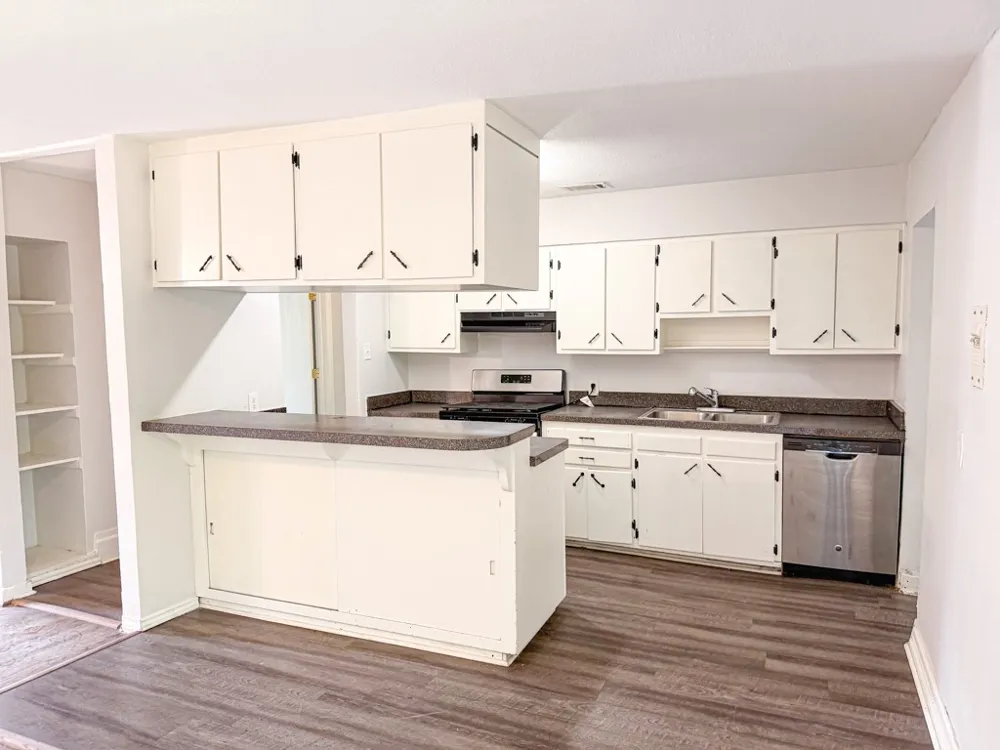 1322 Biggs Terrace Arlington, TX 76010
