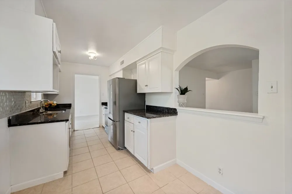 2314 BRIARWOOD LANE Carrollton, TX 75006