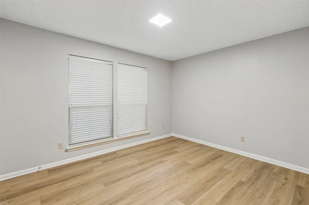 5 Shannon Court Richardson, TX 75082