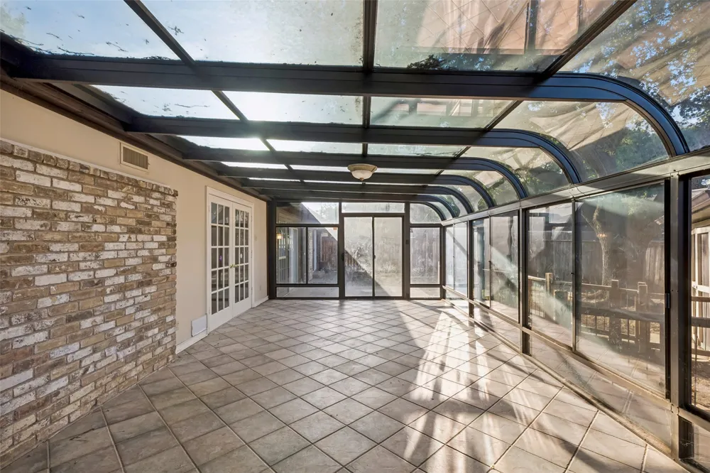 5 Shannon Court Richardson, TX 75082