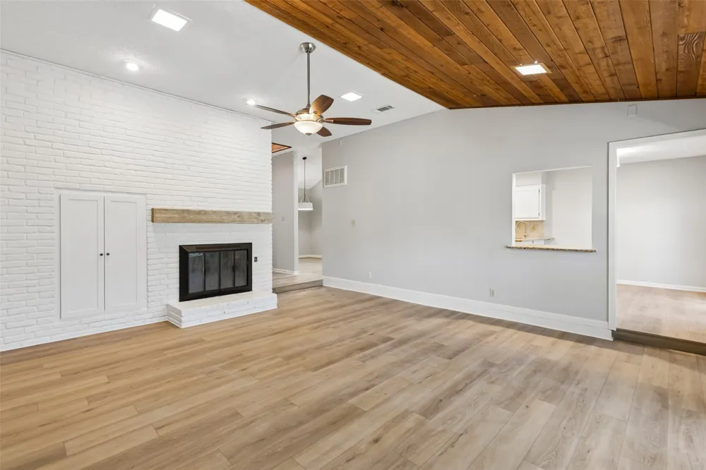 5 Shannon Court Richardson, TX 75082