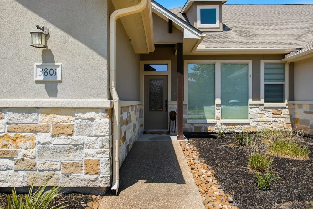 3801 Estes Park College Station, TX 77845