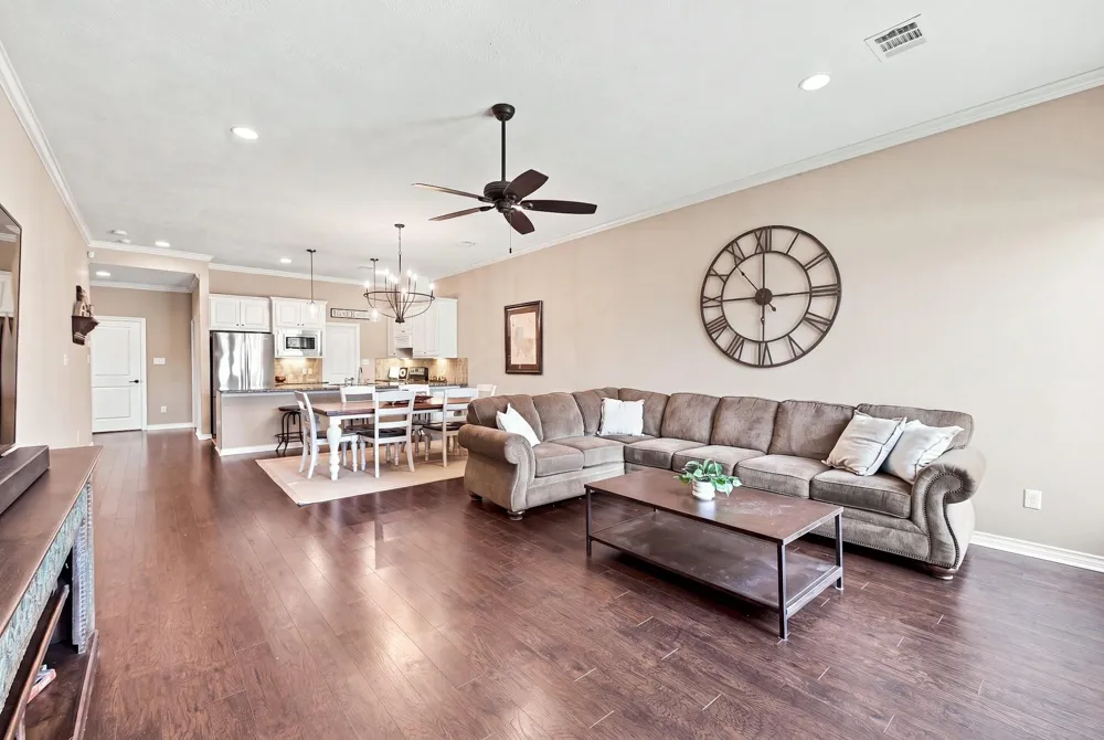 3801 Estes Park College Station, TX 77845
