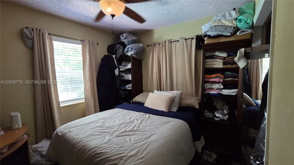 298 NE 46th St Deerfield Beach, FL 33064
