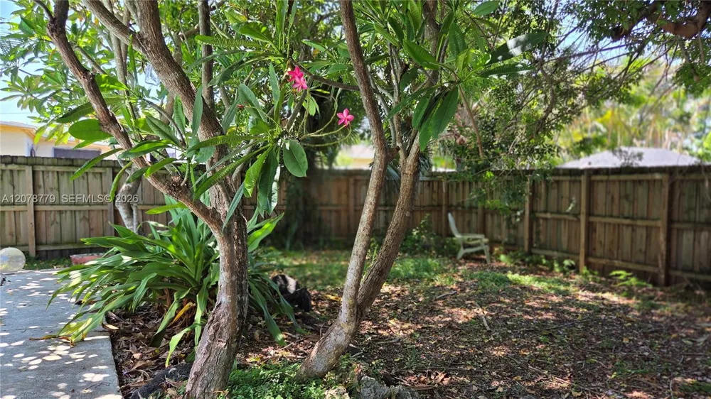 298 NE 46th St Deerfield Beach, FL 33064