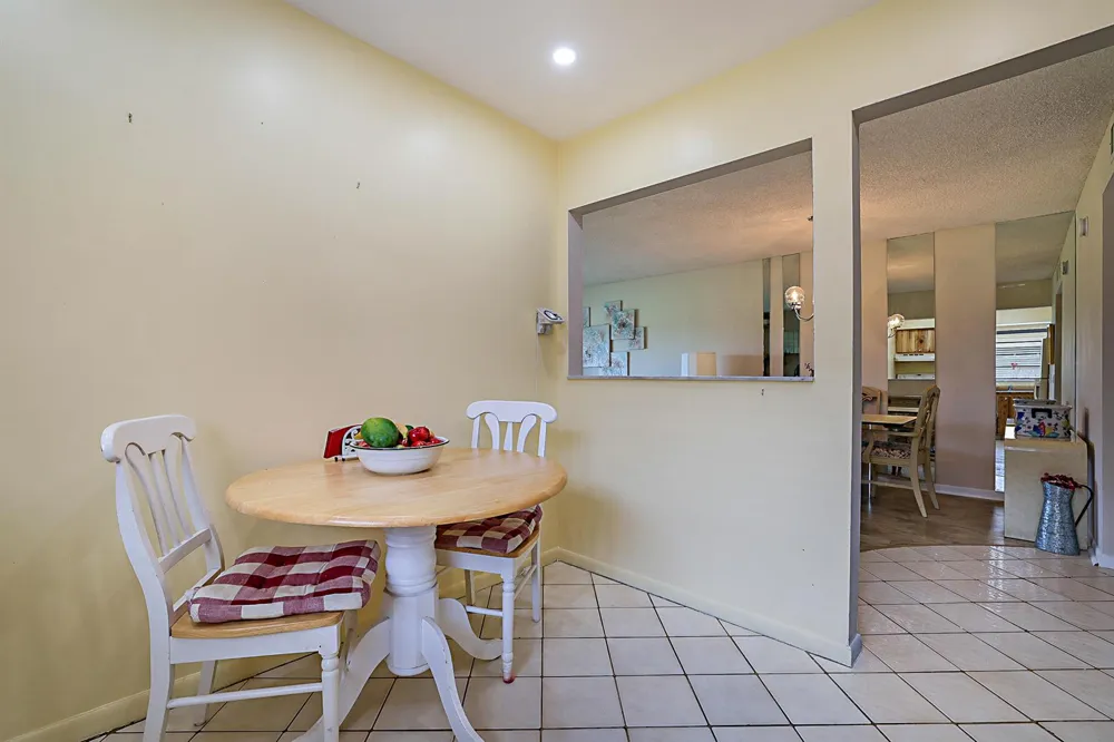 76 CAPRI B Delray Beach, FL 33484