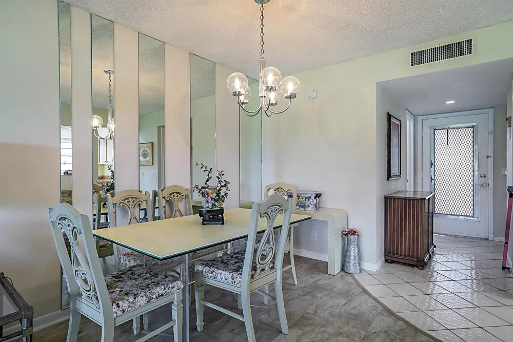 76 CAPRI B Delray Beach, FL 33484