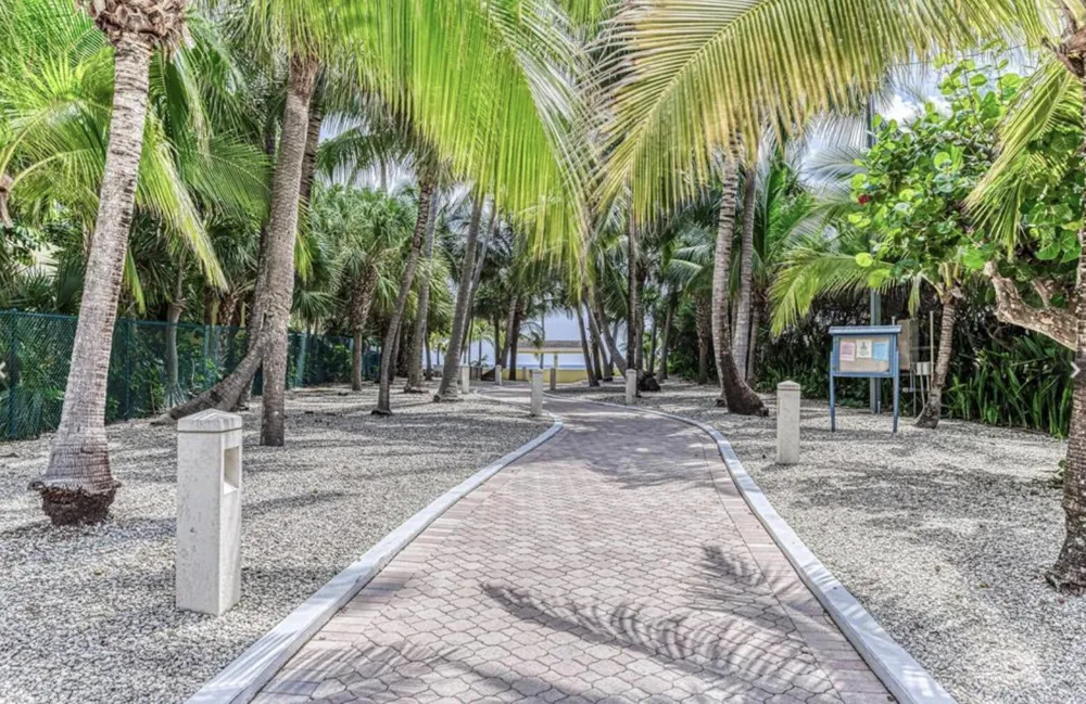 1401 S Ocean Boulevard #702 Pompano Beach, FL 33062