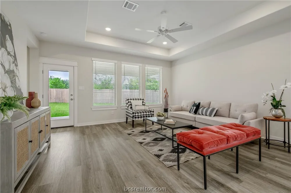 2768 Messenger Way Bryan, TX 77803